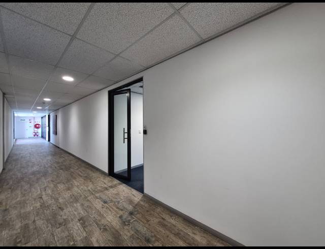 241M² OFFICE TO LET IN DUNKELD